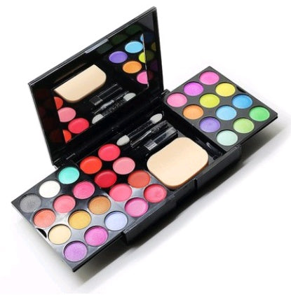 💋 All-in-One Makeup Kit for Women – Full Face Palette with Eyeshadow, Blush, Bronzer & Concealer